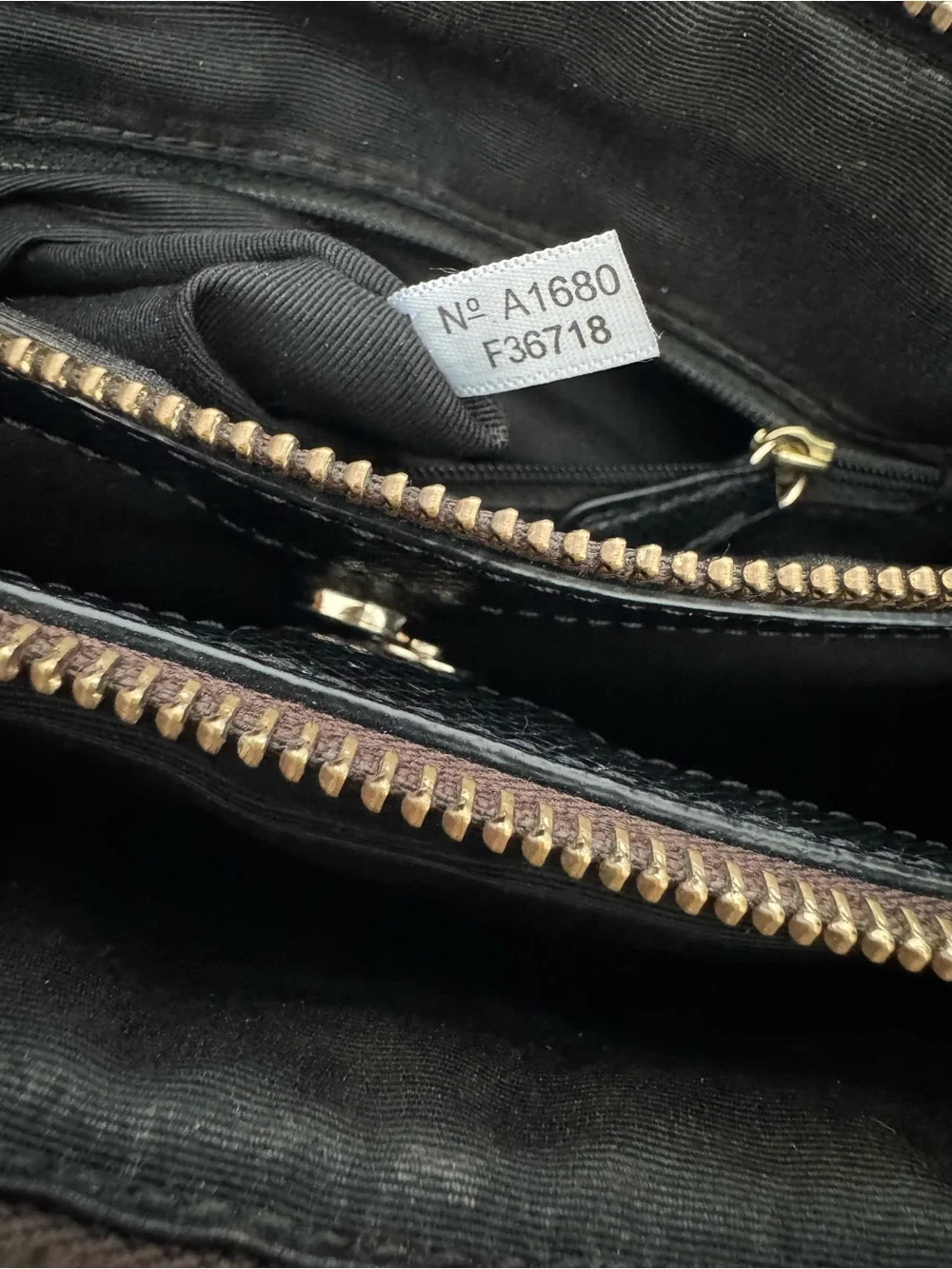 Coach Mini Christie Carryall F36718